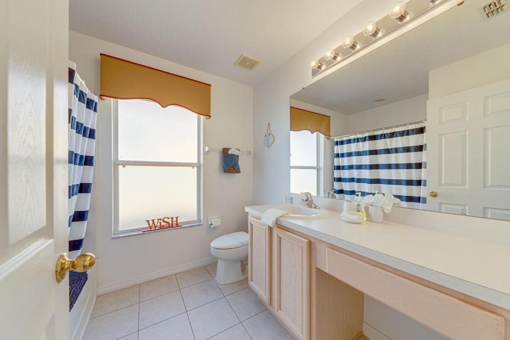 #486-fabulous With A South Facing Pool And With No Rear Neighbors Villa